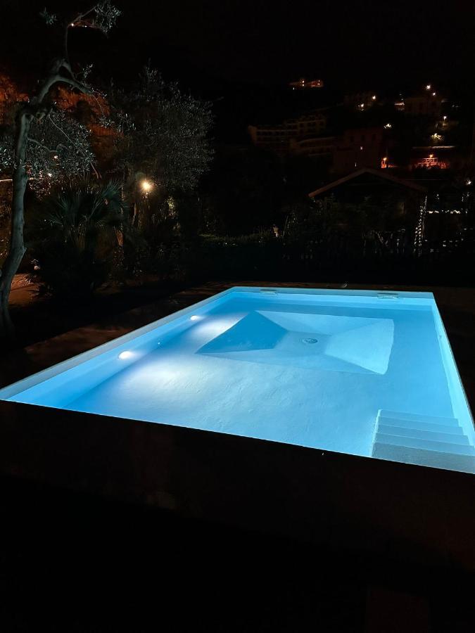 Suite Lidia B&B Сорренто Экстерьер фото